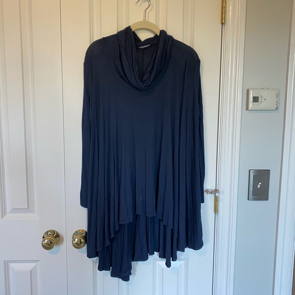 Long sleeve cowl neck top